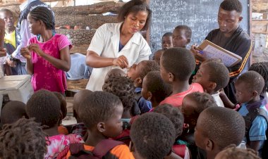 Mozambik'te 250 bin çocuk salgın hastalık tehdidi altında