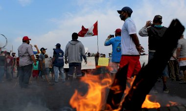 Peru'da gösteri yapan tarım işçileriyle polis çatıştı: 3 ölü, 24 yaralı