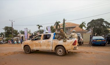 Orta Afrika Cumhuriyeti'nde 10 cumhurbaşkanı adayı 27 Aralık seçimlerinin iptalini istiyor