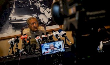 Mahathir Muhammed'in yeni parti başvurusu reddedildi
