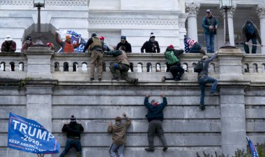ABD'de Kongre baskınında şiddete karışanlar gözaltına alınıyor