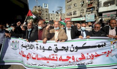 BM yardım kuruluşunun sunduğu hizmetleri azaltması Gazze'de protesto edildi