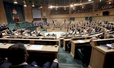 Ürdün'de Başbakan Hasavne liderliğindeki yeni hükümet oy çokluğuyla güvenoyunu aldı