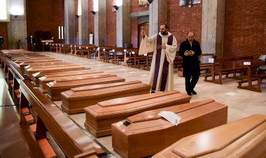 Almanya’da son 24 saatte 1244 kişi Kovid-19’dan öldü