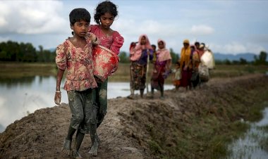Bangladeş Myanmar'la Arakanlı Müslümanların geri dönüşünü görüşecek