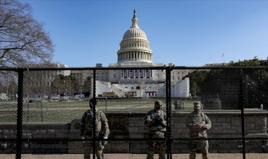 ABD'de 6 Ocak Kongre baskınının ardından Trump dönemi siyasi krizle bitiyor