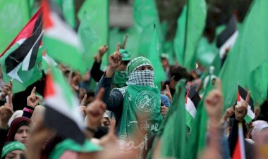 Siyonist rejimi seçim korkusu sardı: Batı Şeria'da Hamas mensuplarını aday olmamaları için tehdit etti