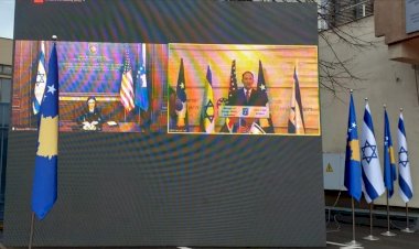 Kosova ile siyonist rejim diplomatik ilişkilerin başlatılmasına yönelik anlaşmayı imzaladı