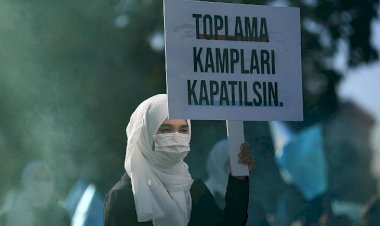 Çin'deki toplama kamplarında kalanlar anlattı: Sistematik tecavüz ve işkence vardı