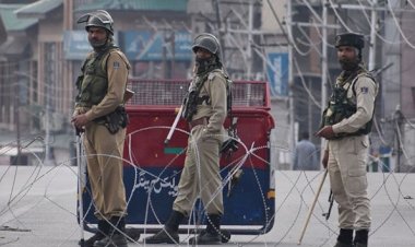 Pakistan Keşmir'de elverişli ortam oluştuğunda Hindistan ile diyaloğa hazır