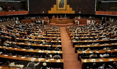 Hindistan Parlamentosunda Cammu Keşmir'in sesini duyuracak kimse kalmadı