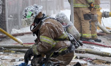 ABD kara teslim: İtfaiyenin muslukları dondu