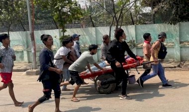 Myanmar'daki protestolarda ölenlerin sayısı 8'e yükseldi