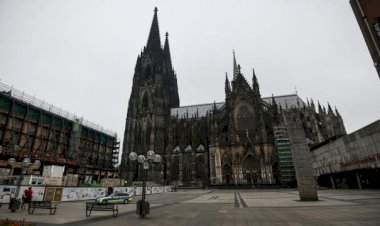 Almanya'da 'yetim çocukların satılmasını' örtbas eden 2 kilise yetkilisi görevden alındı