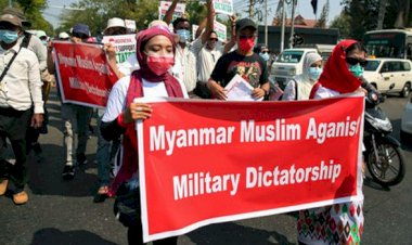 Darbe sonrası Arakanlı Müslümanlardan özür dilediler!