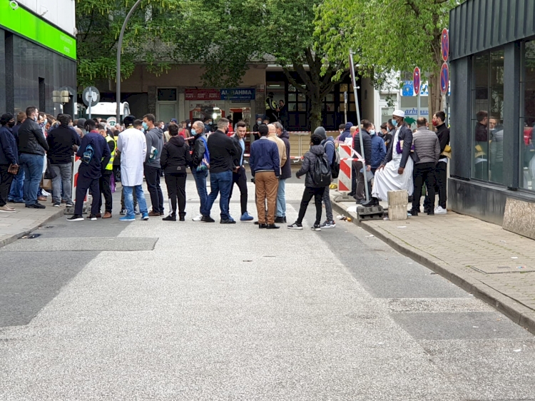 Hamburg'ta gurbetçi ve muhacirlerin buruk bir bayramı
