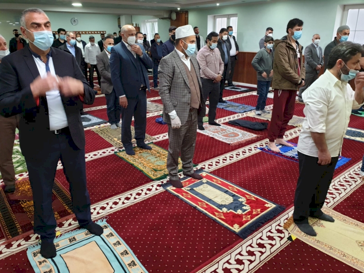 Hamburg'ta gurbetçi ve muhacirlerin buruk bir bayramı