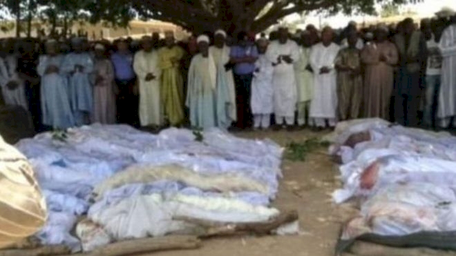 Nijerya'da silahlı saldırılarda köy imamı ve  60 kişi katledildi