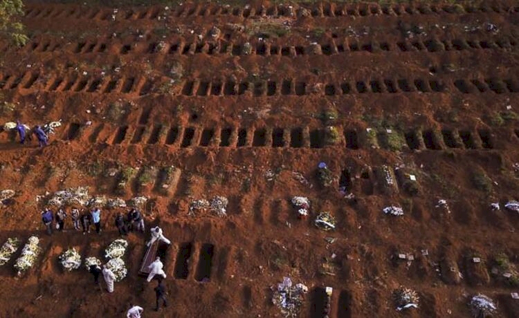Son 24 saatte Brezilya'da 1026, Meksika'da 625 kişi öldü