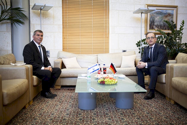 Maas, Tel Aviv'de 'ilhak' konusunda İsrail'i uyardı