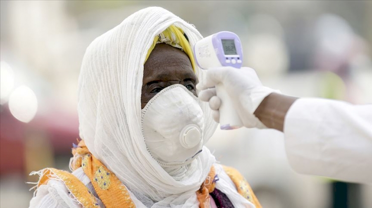 Afrika'da Kovid-19’dan iyileşenlerin sayısı 100 bini geçti
