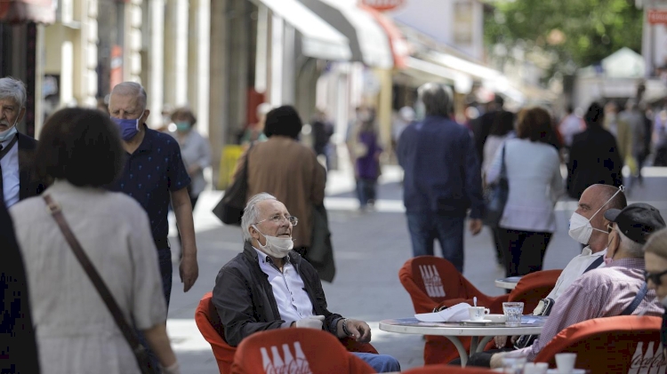 Avrupa ülkeleri 'yeni normal' sürecinde son aşamaya giriyor