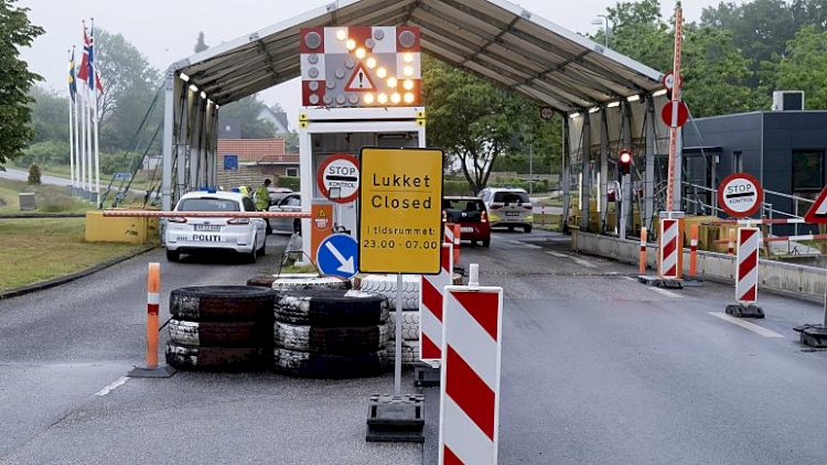 Avrupa ülkeleri sınırlarını bugünden itibaren açmaya başladı