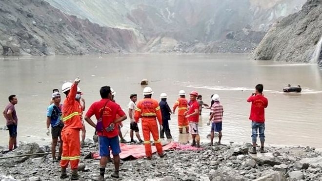Myanmar'da yeşim madeninde heyelan: En az 113 ölü