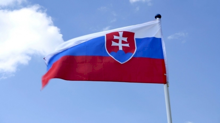 Slovakya casuslukla suçladığı Rus diplomatları sınır dışı ediyor