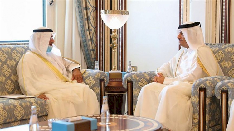 KİK Genel Sekreteri'nden Katar'a sürpriz ziyaret
