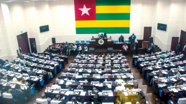 Togo’da hükümet düştü