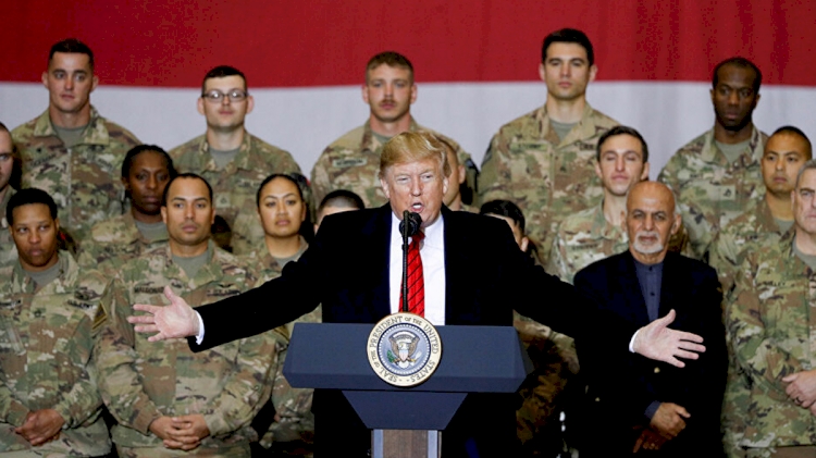 Taliban Sözcüsü: Umarız seçimleri Trump kazanır