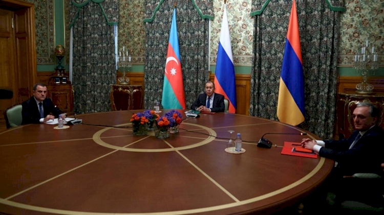 Ermenistan zorda: Rusya devreye girdi
