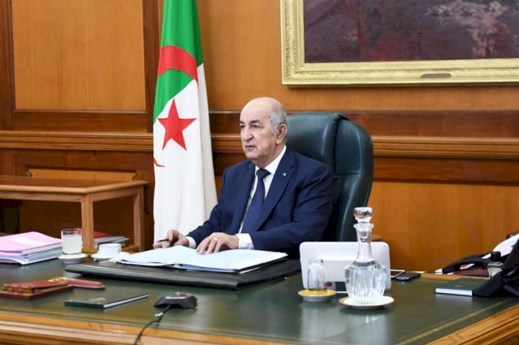 Kovid-19 tedavisi gören Cezayir Cumhurbaşkanı Tebbun, Almanya'ya nakledildi