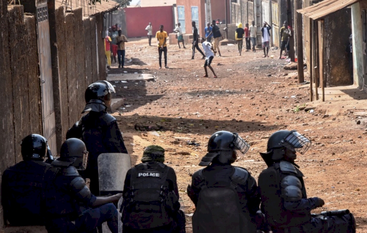 Gine'de iki etnik grup çatıştı: 11 ölü