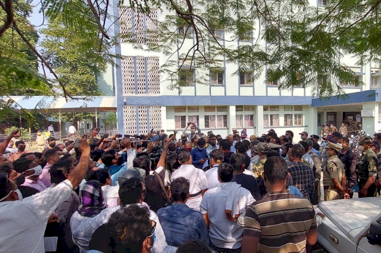 Hindistan’da hastane yangını: 10 bebek hayatını kaybetti