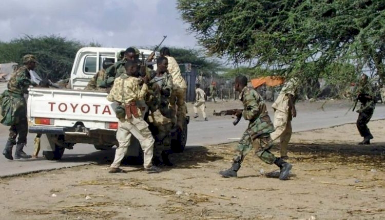 Somali'de ulusal ordu ile Jubaland askerleri çatışmaya başladı