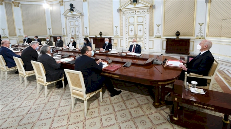 Tunus Cumhurbaşkanı, kabine revizyonunda anayasal prosedüre uyulmadığını açıkladı