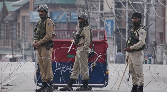 Pakistan Keşmir'de elverişli ortam oluştuğunda Hindistan ile diyaloğa hazır