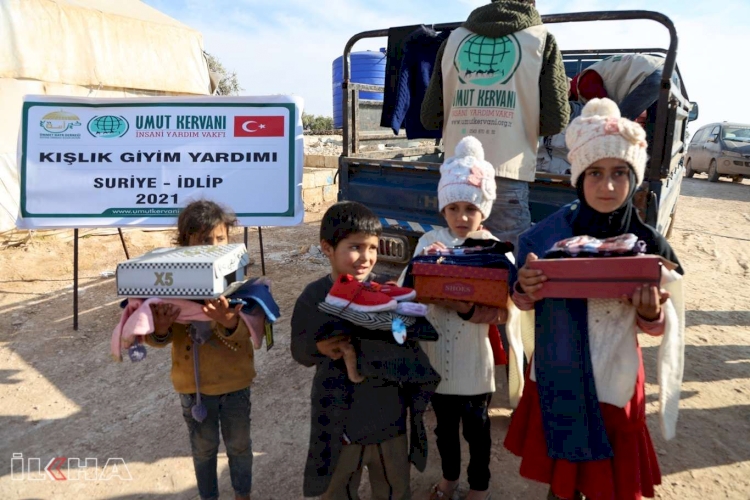 Umut Kervanı Suriye'de binlerce kişiye kışlık yardımında bulundu