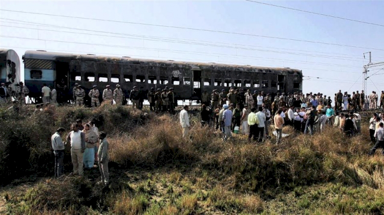 Pakistan'dan Hindistan'a 'failleri adalete teslim et' çağrısı