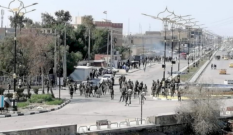 Irak'ta işsizlik protestoları: Zikar'da valilik binası taşlandı