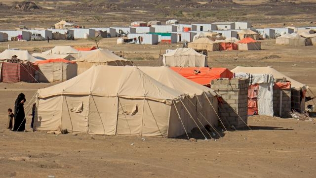 Yemen'in Marib şehrinde 1500'den fazla aile yerinden oldu