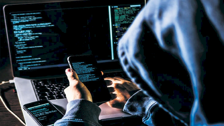 Fransız Bakan'dan siber saldırı açıklaması: Mafya olabilir