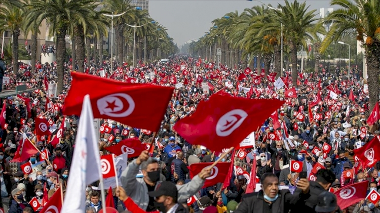 Tunus'ta yılın ilk aylarında ekonomik temelli protestolar arttı