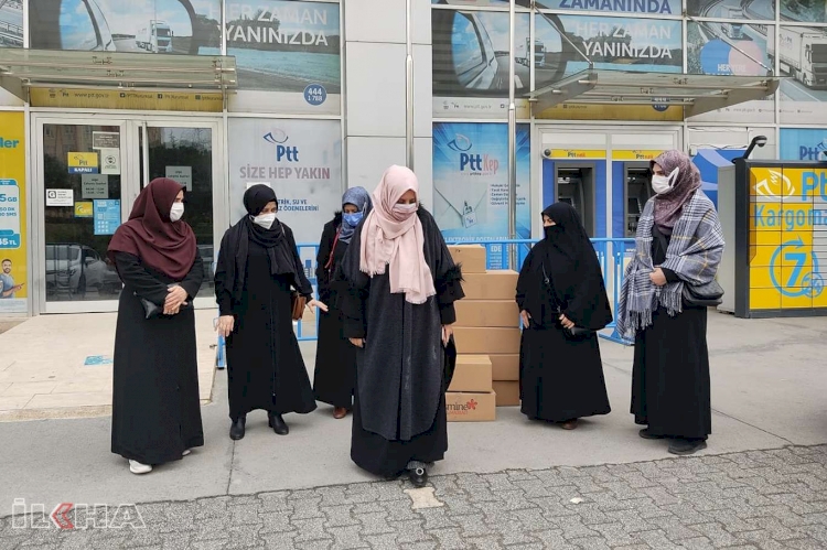 HÜDA PAR Kadın Kolları'ndan Hakkâri'de yeni açılan kütüphaneye kitap yardımı