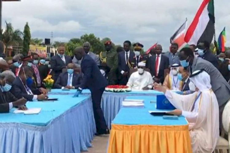 Sudan Arabuluculuk Komitesi, doğudaki grupların sorunlarını 24 saatte çözme sözü verdi