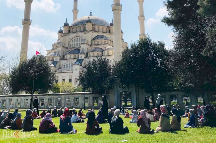 TESSEP kız çocuklarına yönelik kitap okuma etkinliği düzenledi