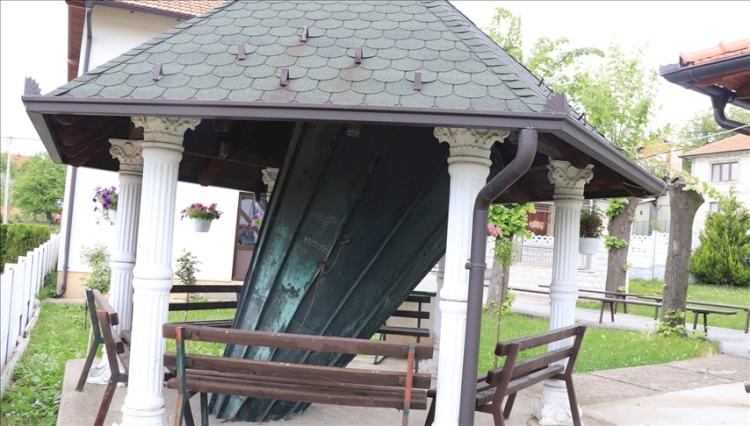 Bosna'daki Jasikovac Camisi savaşta yıkılan 614 camiden biri