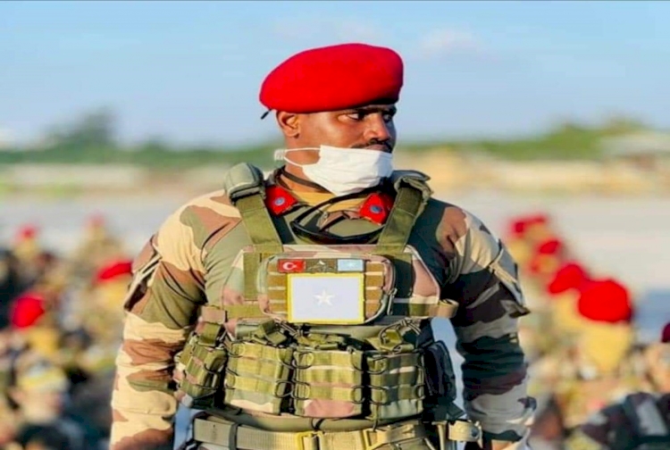 Türkiye'de eğitim alan Tümgeneral Abdiwahid, Somali'de öldürüldü